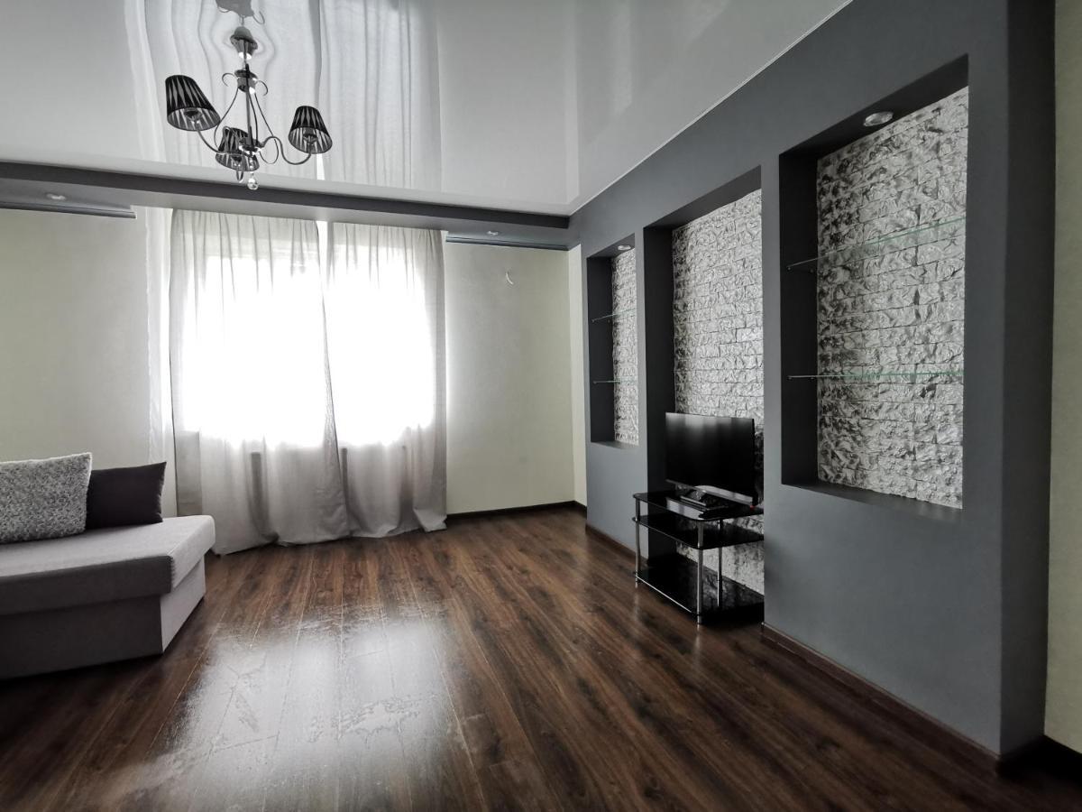 Lavina Apartments Sumy Ngoại thất bức ảnh